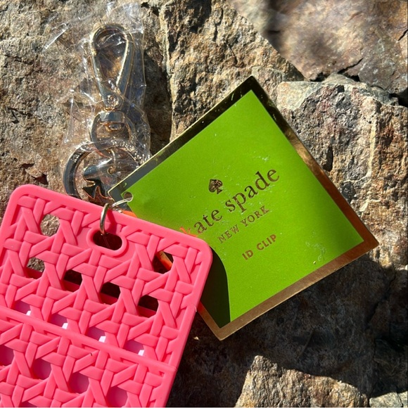 Kate Spade New York⚡️Id Badge Clip Key Chain, Coral Caning⚡️ - Picture 7 of 7